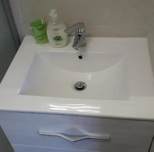 아파트먼트 이바 * 로비니